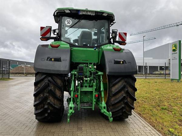 Трактор John Deere 7R 350 (2022)