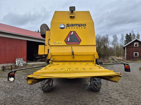 Комбайн Sampo Rosenlew 2045 (2000)