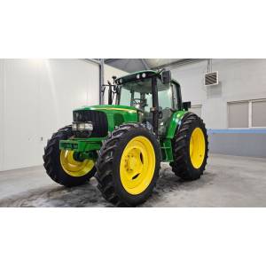 Трактор John Deere 6120 (2005)
