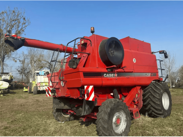 Комбайн Case IH 2388 (2007)