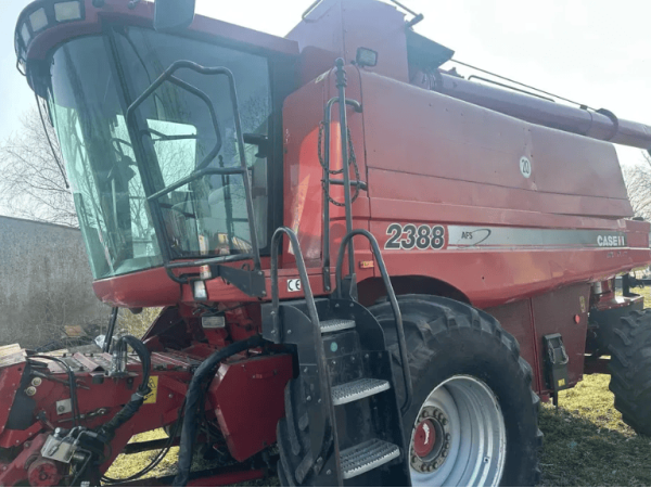 Комбайн Case IH 2388 (2007)