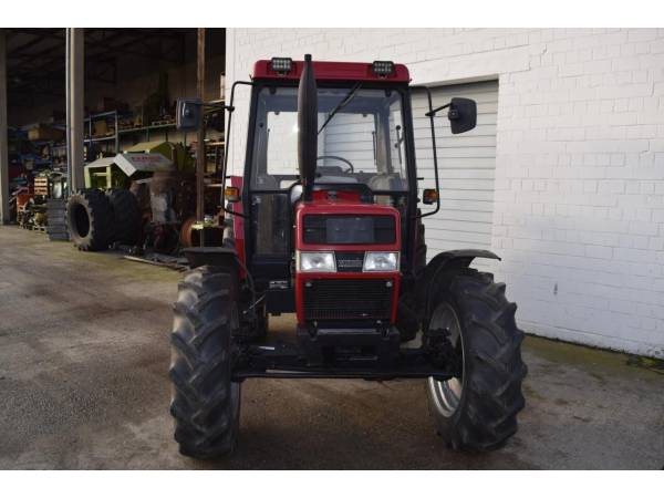 Трактор Case IH 840 (1993)