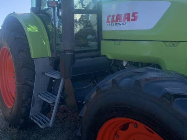 Трактор Claas ARES 836 RZ (2007)