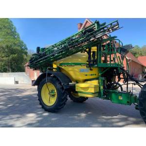 Причіпний обприскувач John Deere 840 (2004)