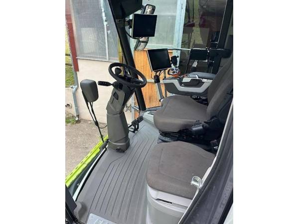 Комбайн Claas Lexion 8600TT (2023)