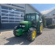 Трактор John Deere 6300