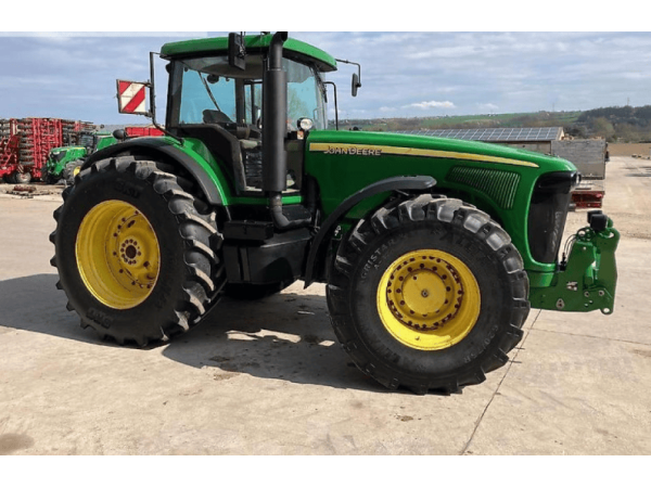 Трактор John Deere 8320 (2003)
