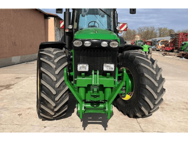 Трактор John Deere 8320 (2003)