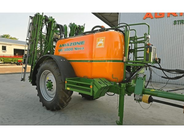 Причіпний обприскувач Amazone UG 3000 Nova (2005)