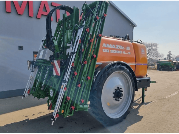 Причіпний обприскувач Amazone UG 3000 Nova (2005)