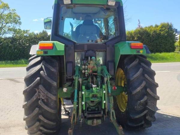 Трактор John Deere 6200 (1993)