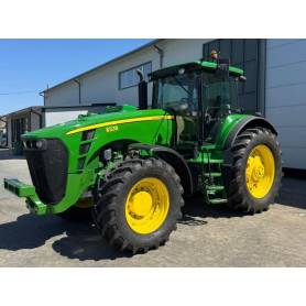 Трактор John Deere 8230 (2007)