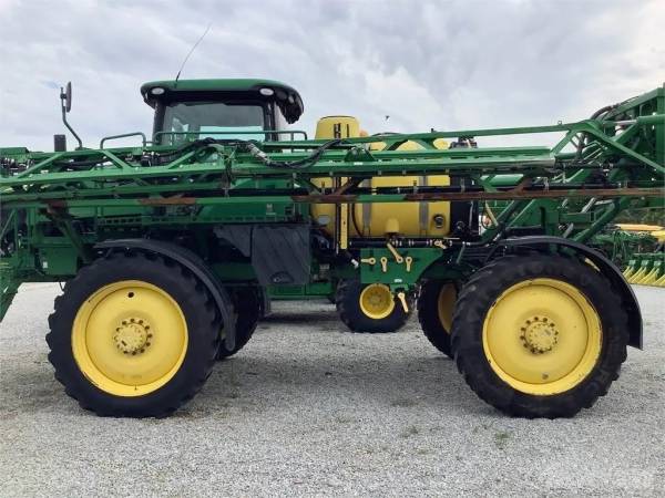Обприскувач John Deere R4030 (2016)