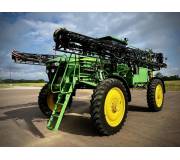 Самохідний обприскувач John Deere 4730