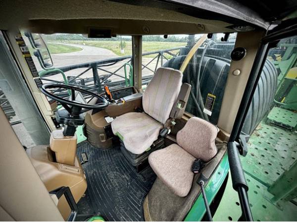 Самохідний обприскувач John Deere 4730 (2008)