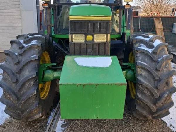 Трактор John Deere 6400 (1995)