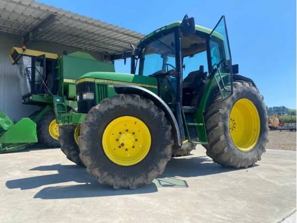 Трактор John Deere 6400 (1997)