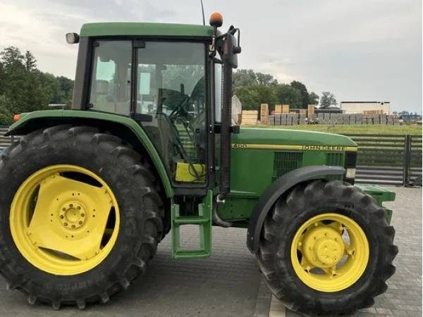 Трактор John Deere 6400 (1994)