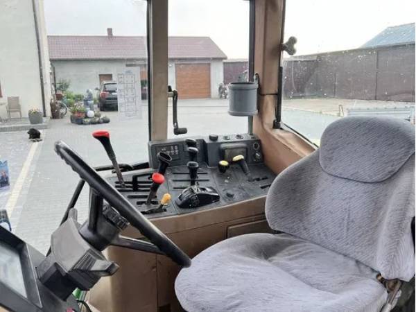 Трактор John Deere 6400 (1994)