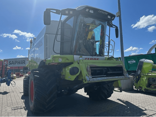 Комбайн Claas Lexion 540 (2005)