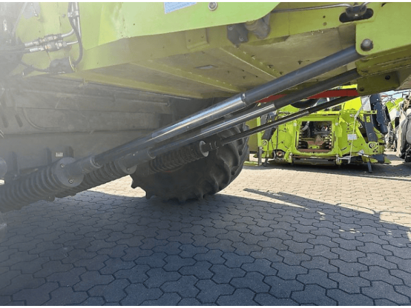 Комбайн Claas Lexion 540 (2005)