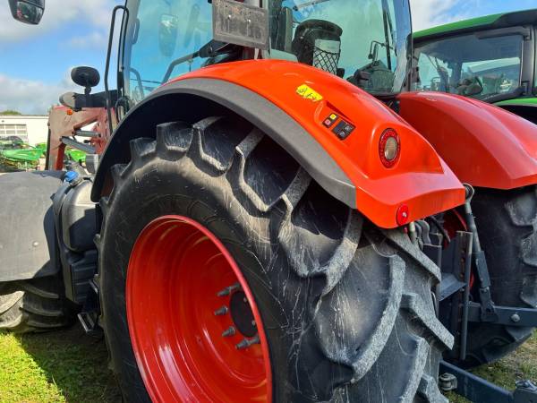 Трактор Kubota M7133 (2022)