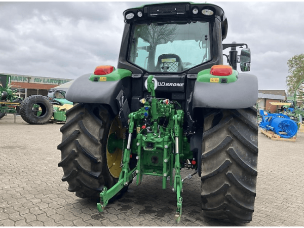 Трактор John Deere 6120M (2021)