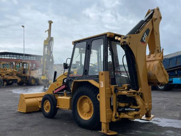 Екскаватор Caterpillar 424B (2019)