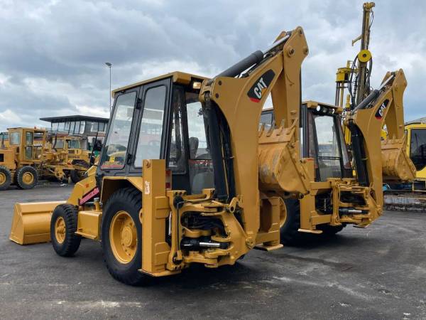 Екскаватор Caterpillar 424B (2019)