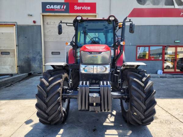 Трактор Case IH Farmall M 110 (2022)