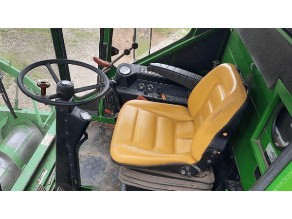 Комбайн John Deere 1155 (1992)