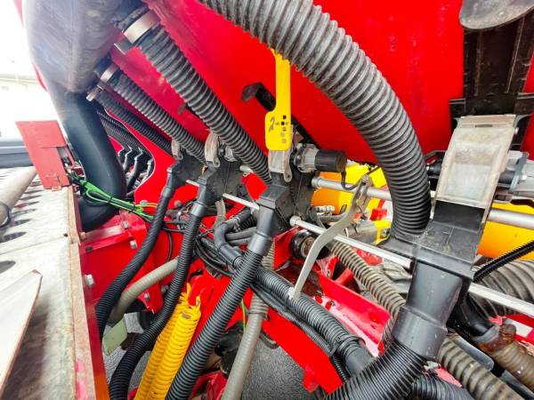 Сівалка Vaderstad Tempo TPF8 (2014)
