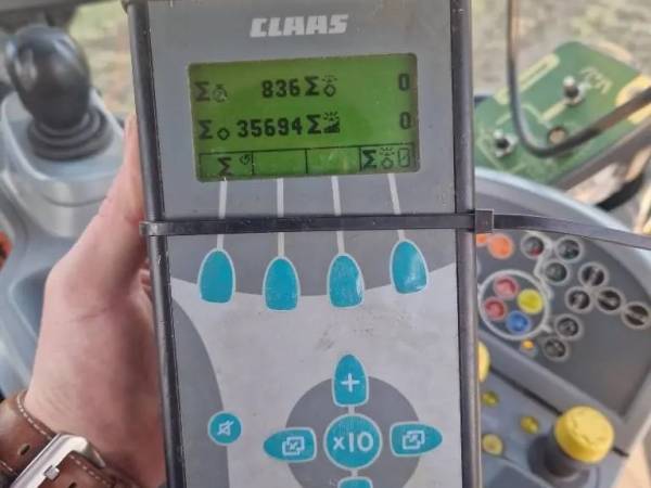 Прес-підбирач рулонний Claas Rollant 354 RC (2008)