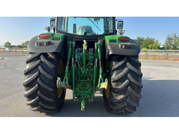 Трактор John Deere 6150R (2015)