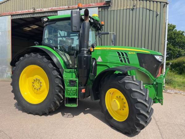 Трактор John Deere 6215R (2018)