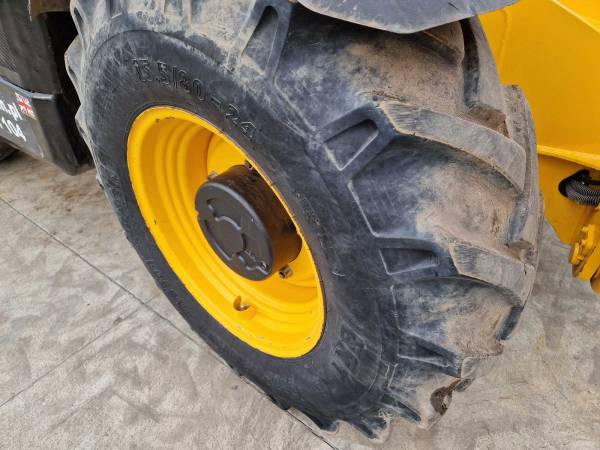 Навантажувач JCB 535-125 (2018)