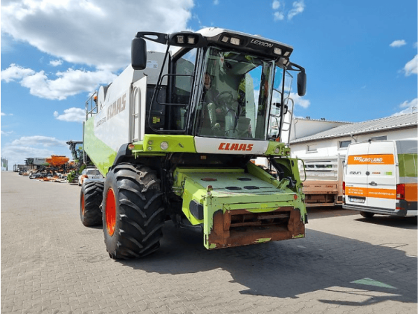Комбайн Claas Lexion 570 (2009)