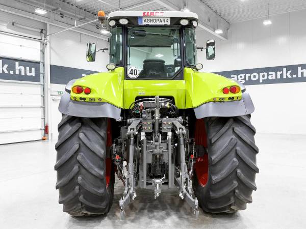 Трактор Claas Axion 830 (2007)