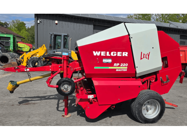 Прес підбирач рулонний Welger RP 220 (2001)
