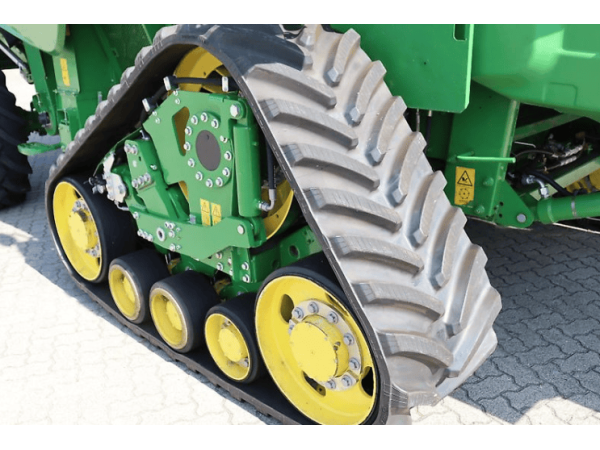 Комбайн John Deere S 690i (2015)