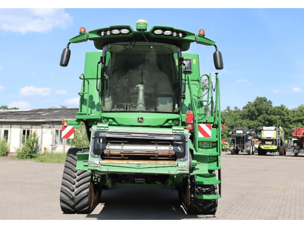 Комбайн John Deere S 690i (2015)