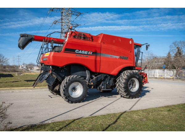 Комбайн Case IH 6088 (2011)