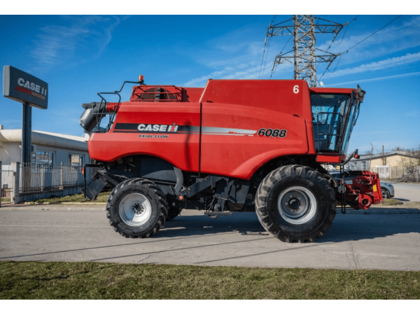 Комбайн Case IH 6088 (2011)