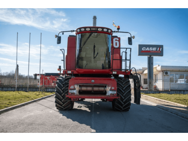Комбайн Case IH 6088 (2011)