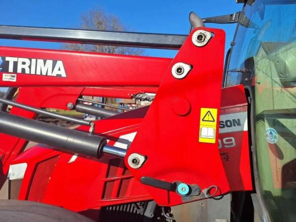 Трактор Massey Ferguson 5609 (2015)