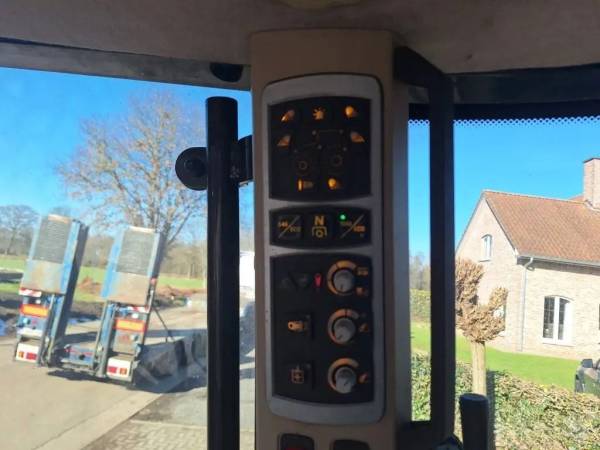 Трактор Massey Ferguson 5609 (2015)