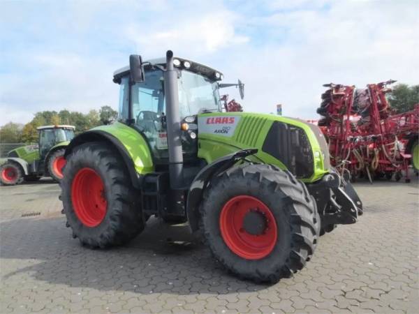 Трактор Claas Axion 810 (2013)
