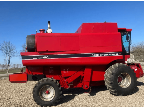 Комбайн Case IH 1660 (1992)