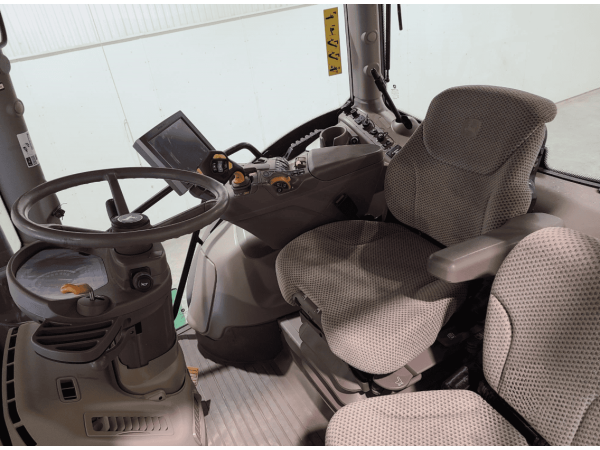 Трактор John Deere 6250R (2018)