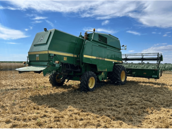 Комбайн John Deere 2266 (1998)